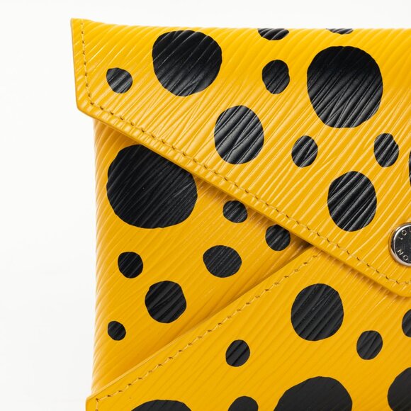 Louis Vuitton x Yayoi Kusama Kirigami Yellow Epi Dotted Pochette - Picture 5 of 10
